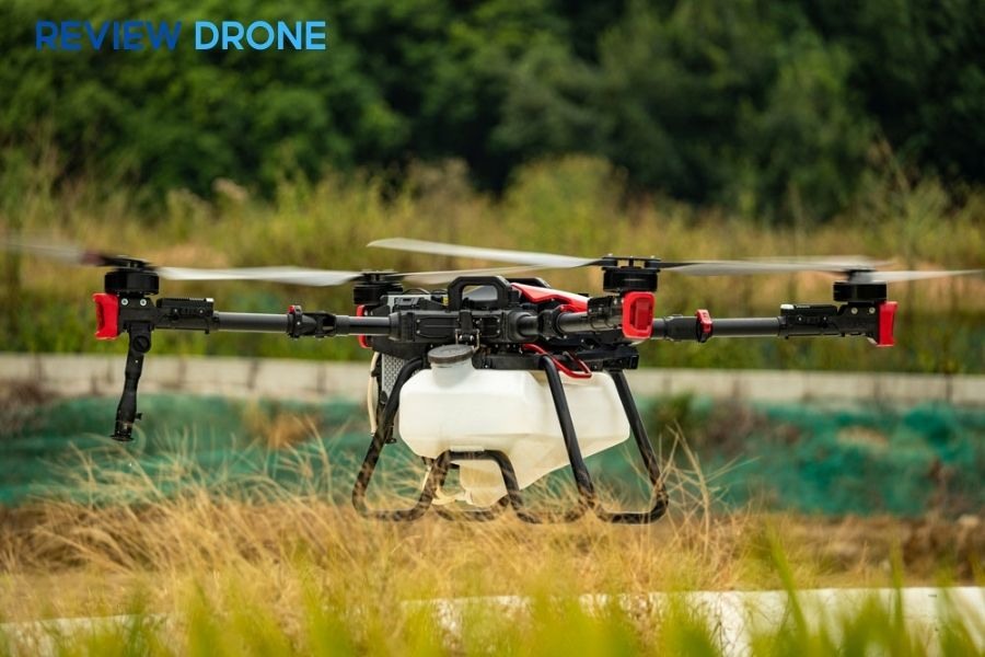 So sánh DJI Agras T70P và XAG P150: Khác Biệt Gì?