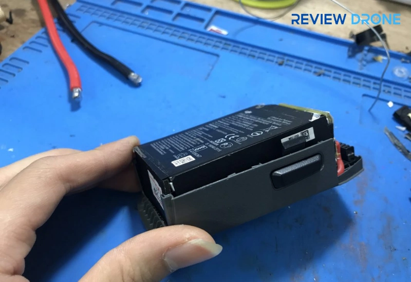 Khắc phục sự cố và dấu hiệu cần thay thế pin từ kinh nghiệm cá nhân