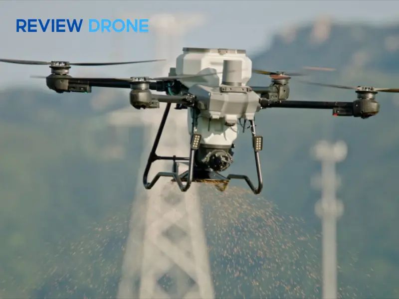 máy bay phun thuốc cây cam