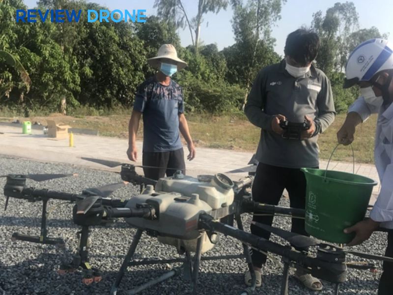 Câu hỏi thường gặp khi chọn máy phun thuốc sầu riêng