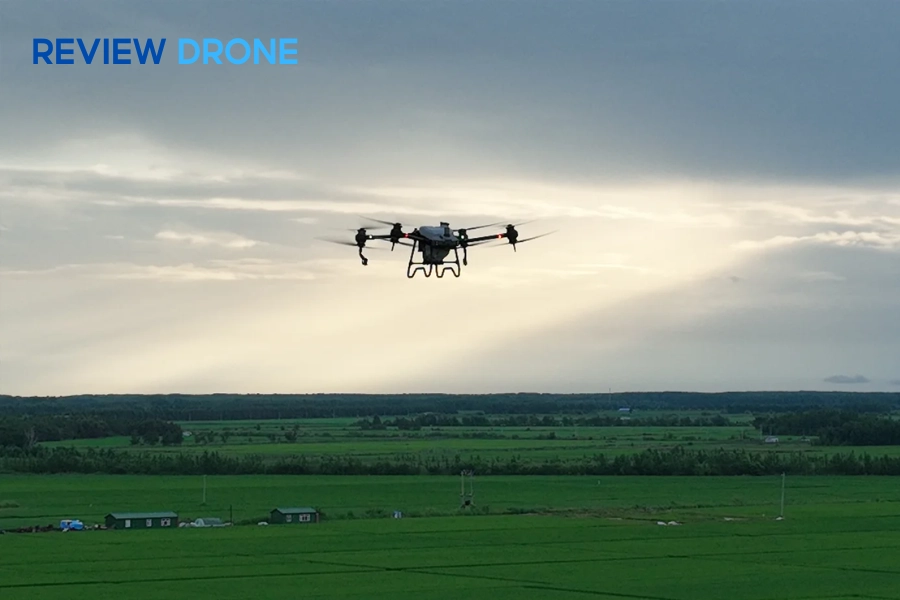 Review DJI Agras T40 Chi Tiết: Đánh Giá Hiệu Năng Vượt Trội