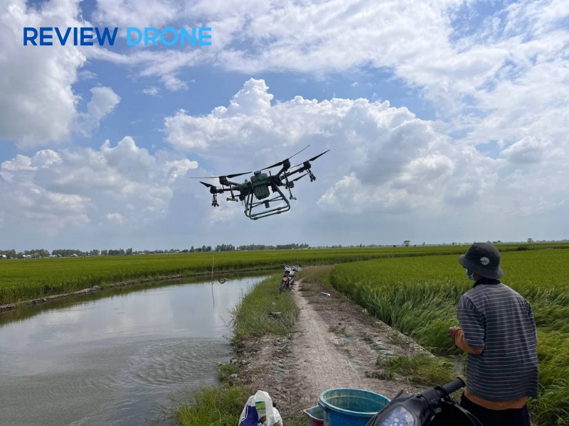 Một số yêu cầu đối với người vận hành máy bay nông nghiệp DJI